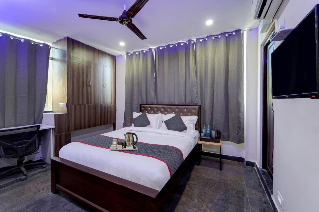 Super Townhouse G Silver Hotels Near Us Biometric Chennai Extérieur photo