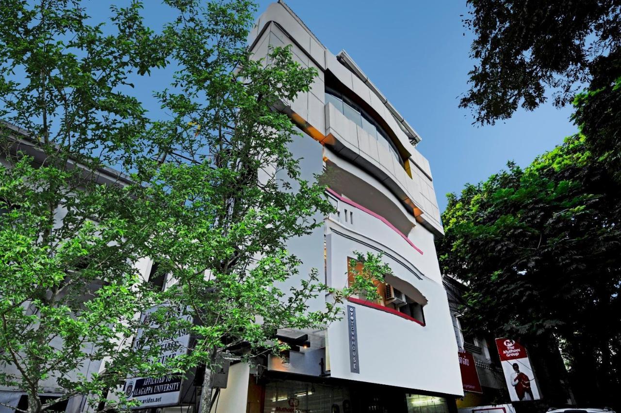 Super Townhouse G Silver Hotels Near Us Biometric Chennai Extérieur photo