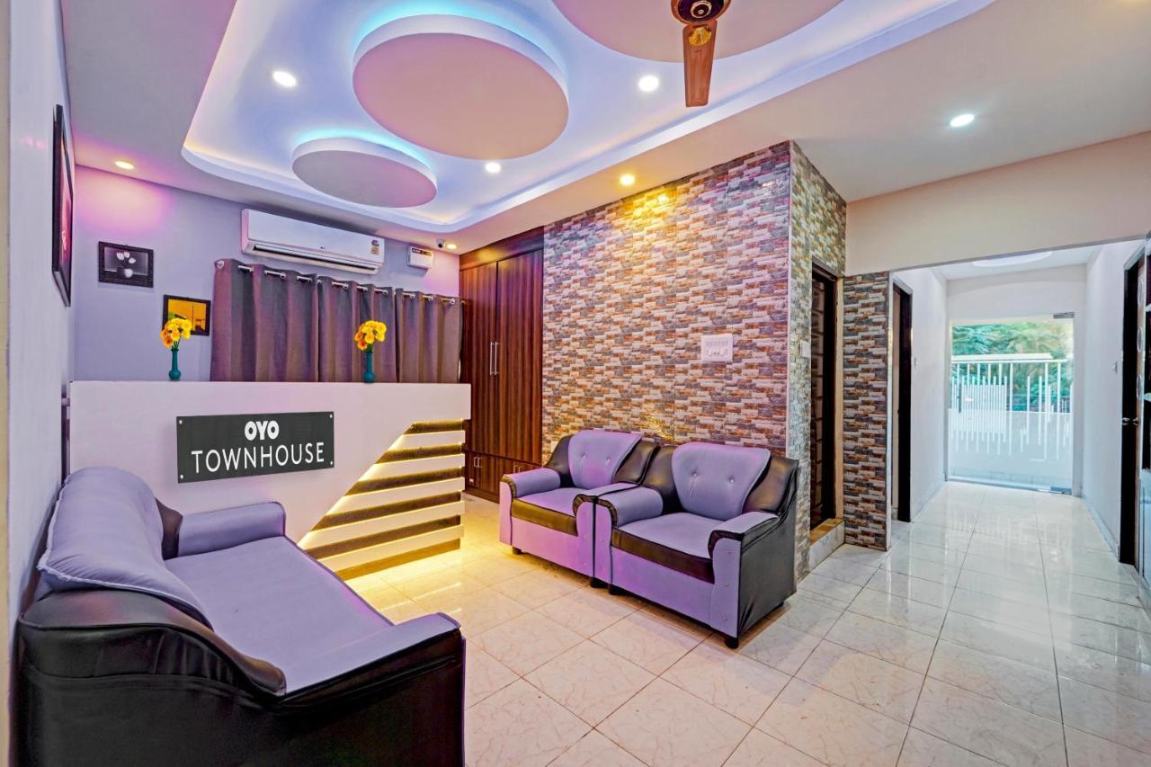 Super Townhouse G Silver Hotels Near Us Biometric Chennai Extérieur photo