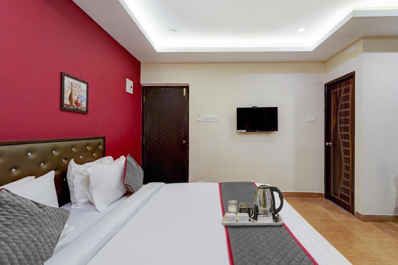 Super Townhouse G Silver Hotels Near Us Biometric Chennai Extérieur photo